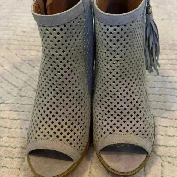 Darling gray booties.  Qupid brand - Picture 5 of 9